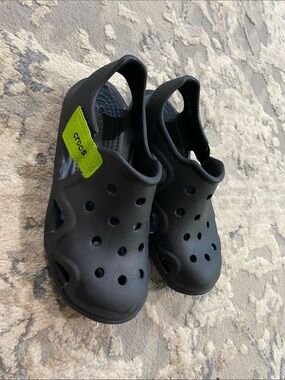 Crocs Duet Sport Clogs Black Lime Green Size J3 3